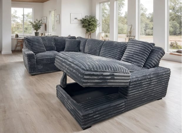 Images Bayou Furniture