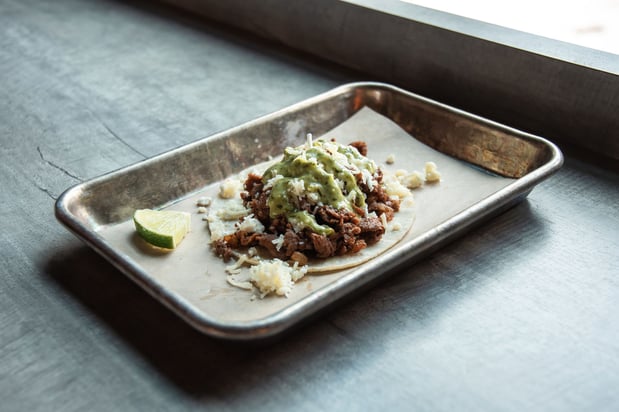 Images Luna's Tacos & Tequila