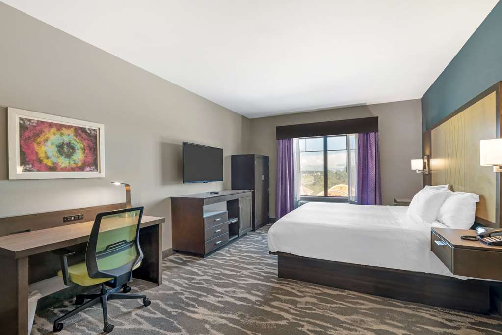 King Bed Room