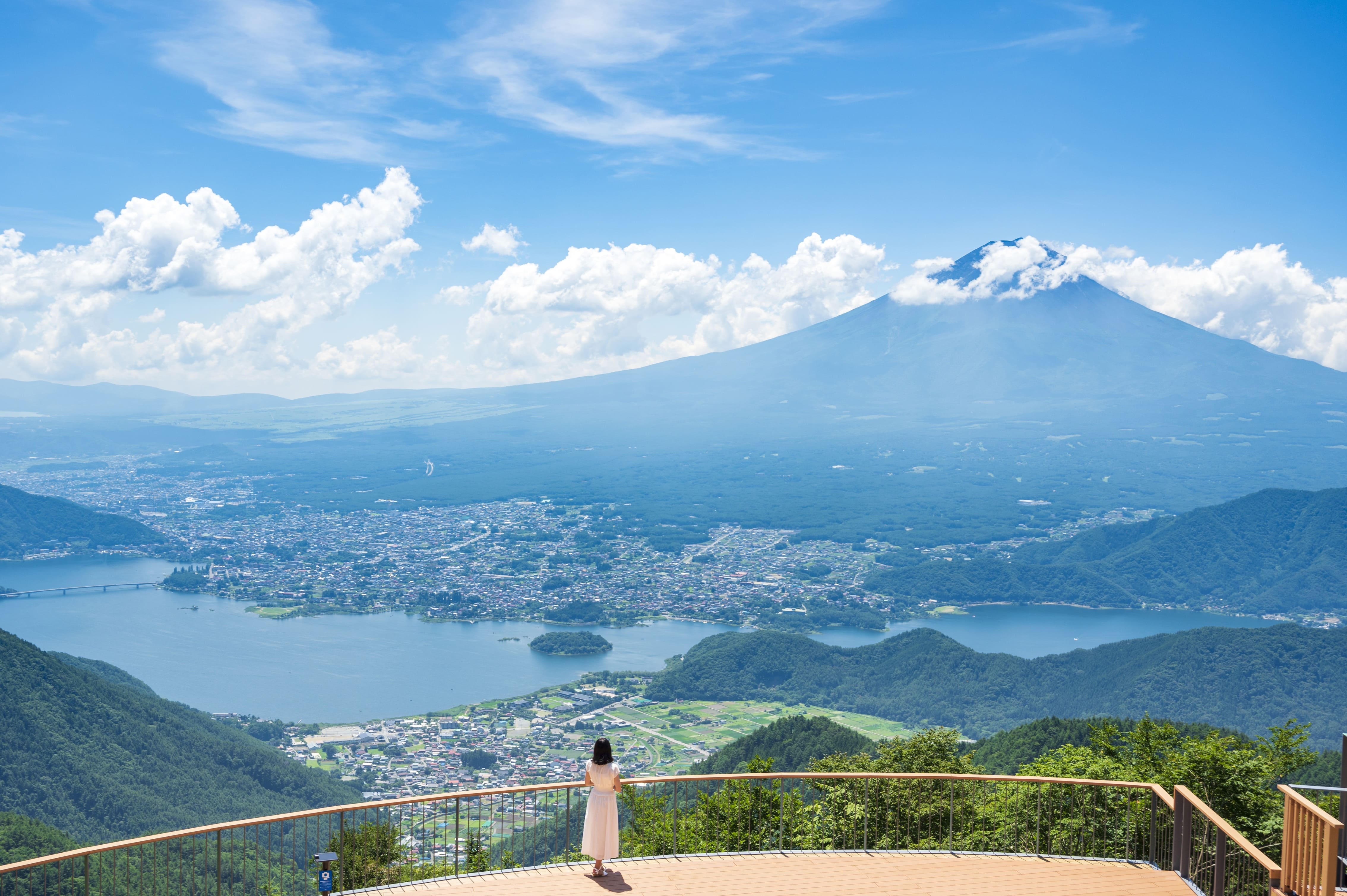 Images Tourist Base Kawaguchiko（Mt. Fuji Amazing view Café）