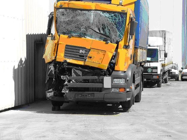 KFZ-Sachverständige Uberman, Weyerstraße 313 in Solingen