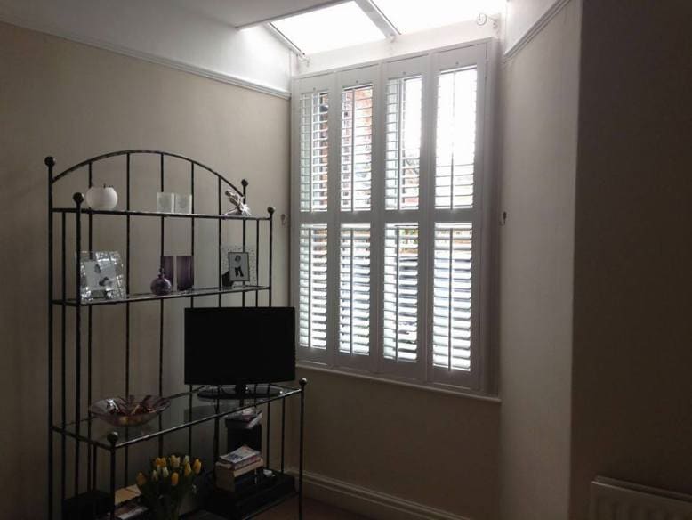 Roomscape Shutters Huddersfield 07985 955018