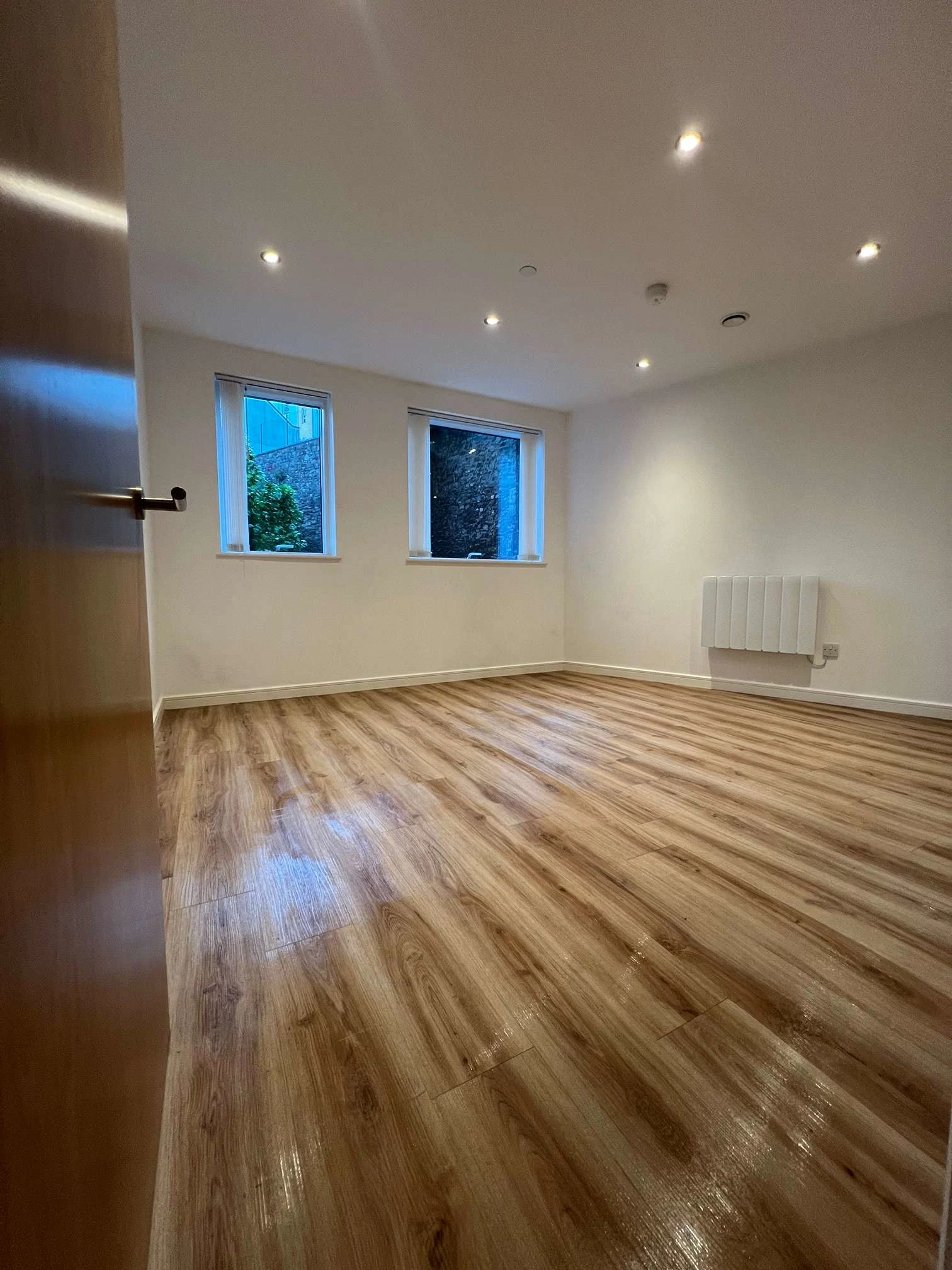 Images Maid in Bristol Cleaning Service Ltd