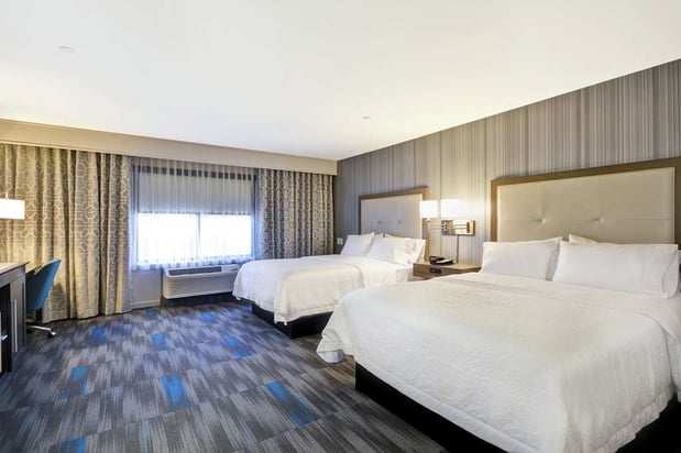 Images Hampton Inn and Suites Los Angeles Burbank Airport
