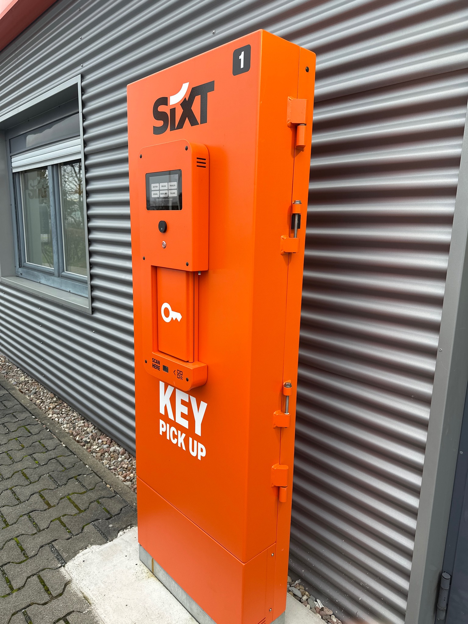 SIXT Autovermietung Darmstadt, Leydheckerstr. 20 in Darmstadt