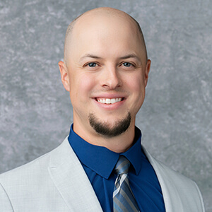 Ross Zumbach - Old National Bank, Private Banker in Rochester,MN professional headshot