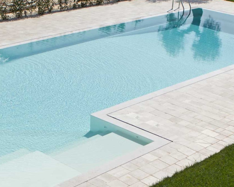 Images Lo Sapio Pools Showroom