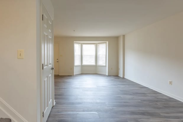 Images Carlson Woods Townhomes