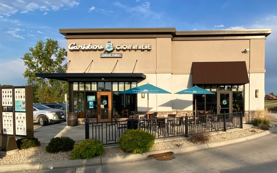 Storefront of the Caribou Coffee at 701 3rd Avenue NE in Buffalo