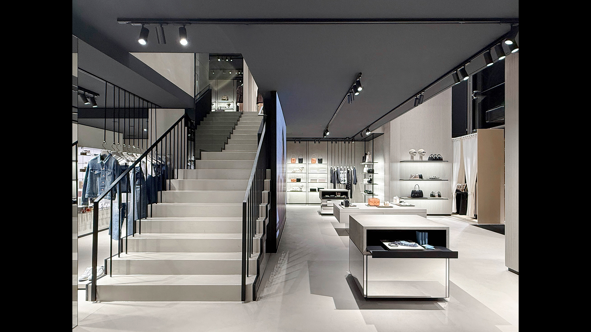 Emporio Armani, KURFUERSTERDAMM 29 in BERLIN