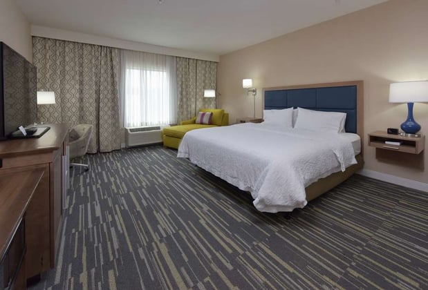Images Hampton Inn & Suites Seattle/Redmond
