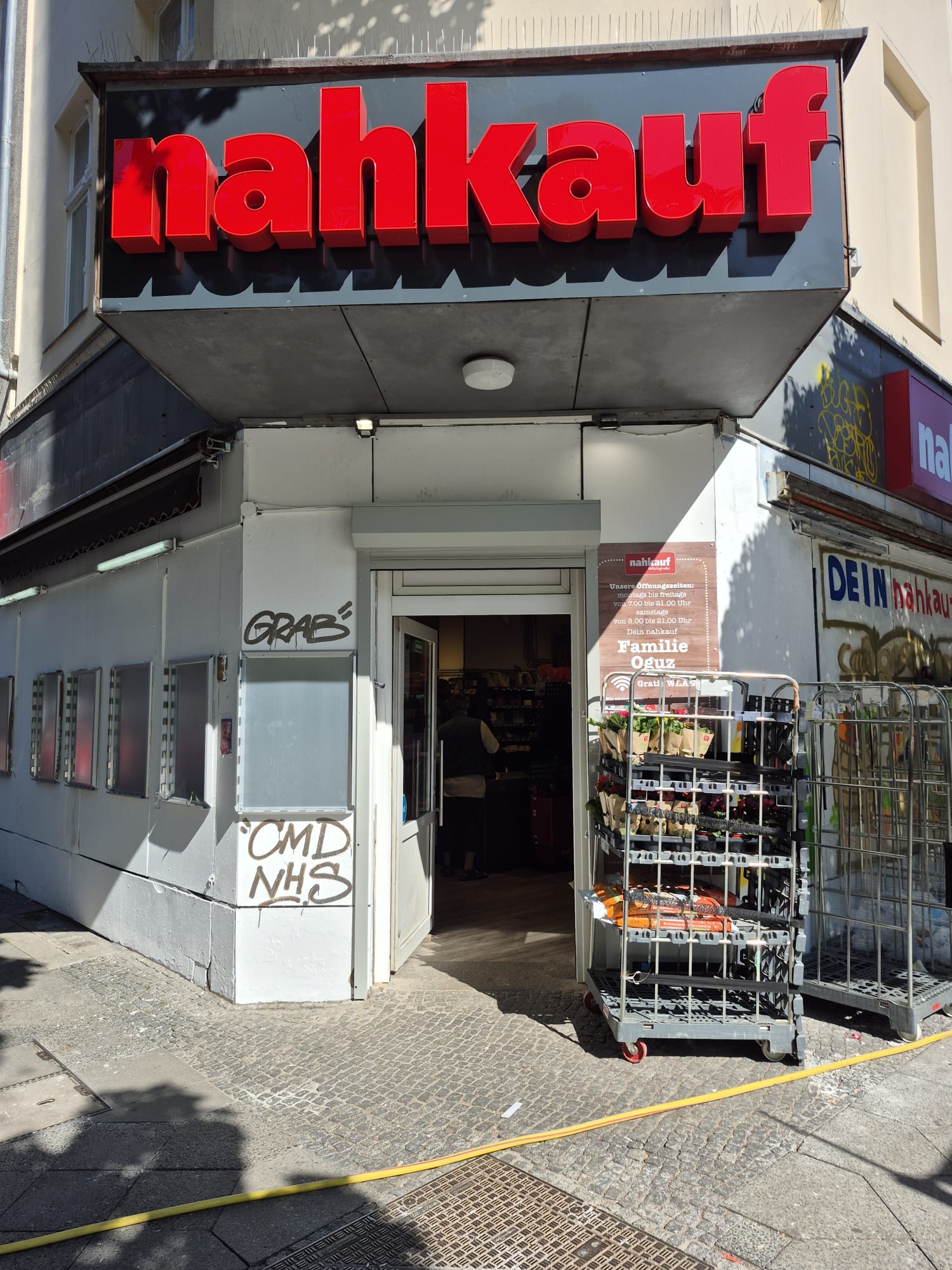Bild 1 Nahkauf in Berlin