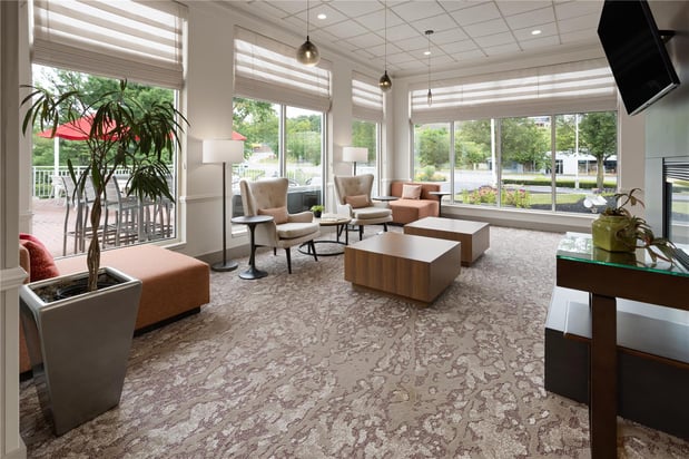 Images Hilton Garden Inn State College