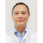 Dr. med. Oliver Ludwig  
