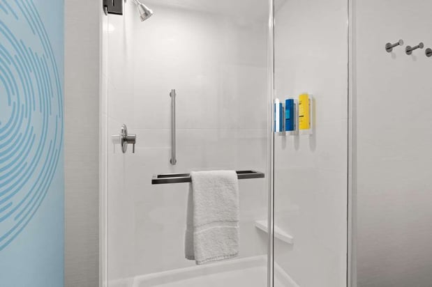 Images Tru by Hilton Portland Airport