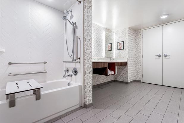 Images Holiday Inn Columbus by IHG