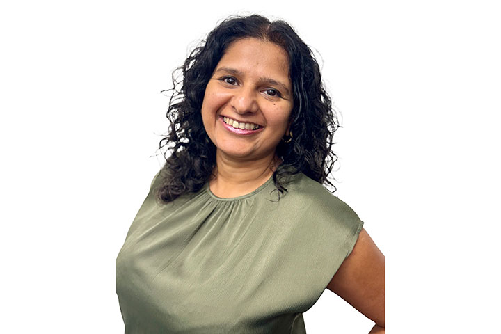 Soniya Shah, Ophthalmic Director in our London - Twickenham store