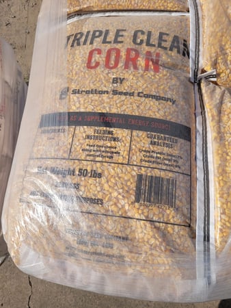 Images Holt's Feed Store