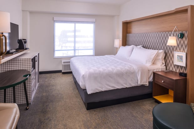Images Holiday Inn Detroit Northwest - Livonia by IHG