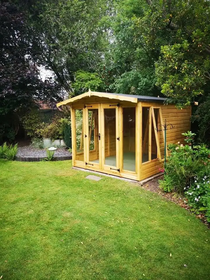 Images Herts Garden Buildings