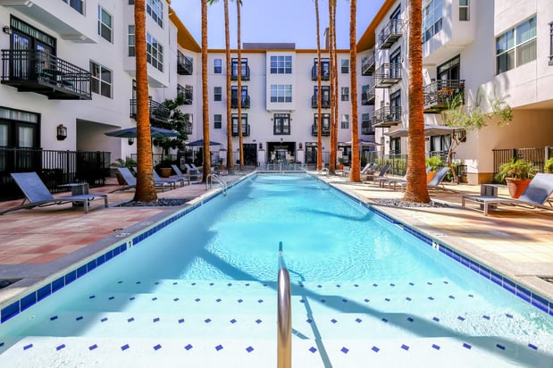 Images Roosevelt Square Apartments