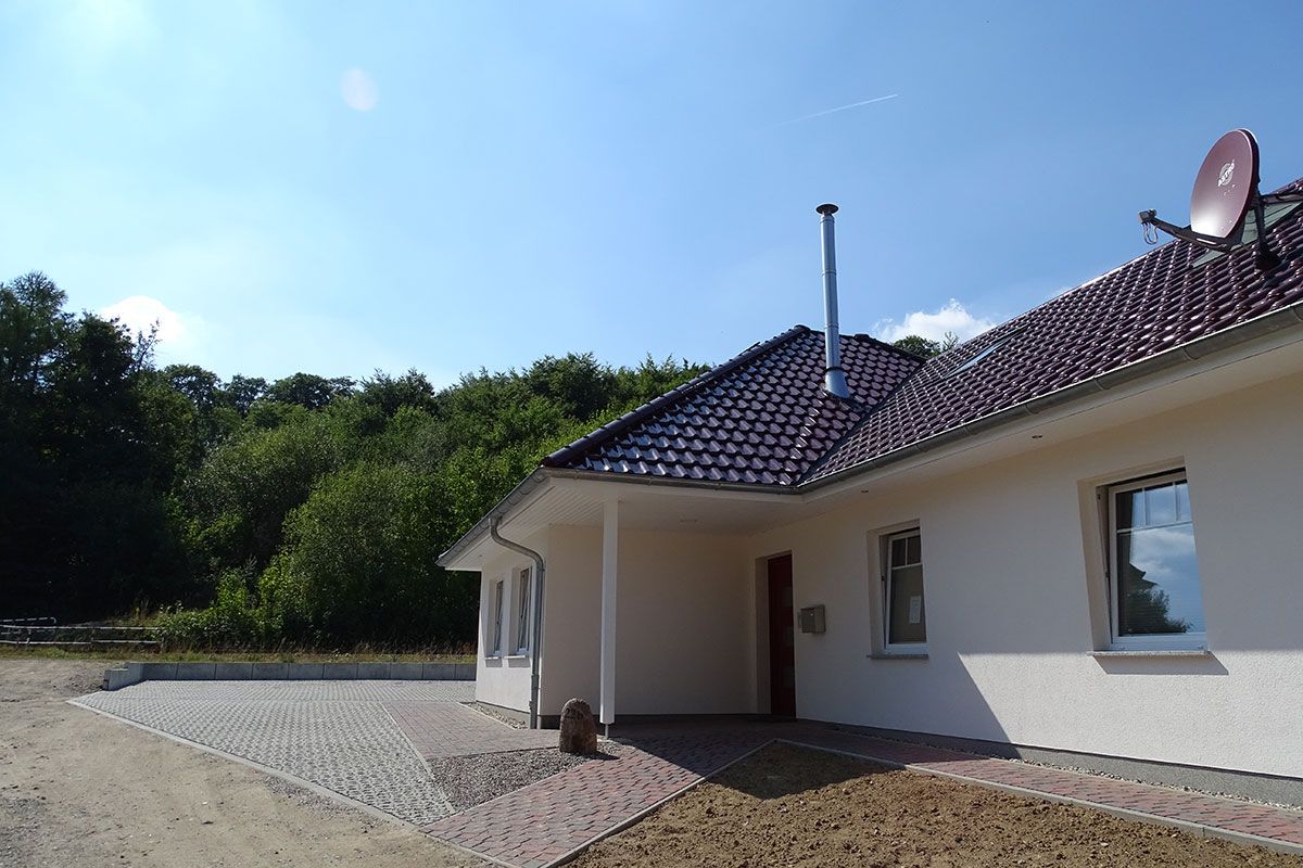 Dr. Anja Schubert-Schoppmeyer Tierarztpraxis, Clara-Zetkin-Str. 22 B in Bad Doberan
