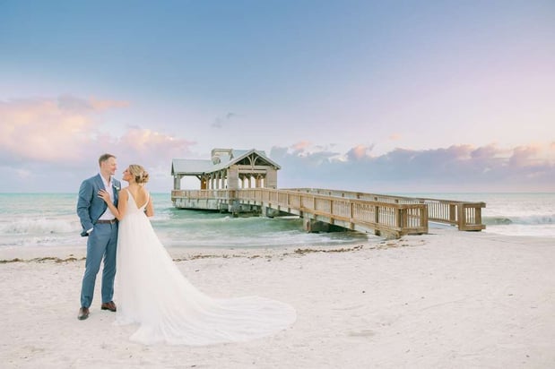 Images The Reach Key West, Curio Collection by Hilton