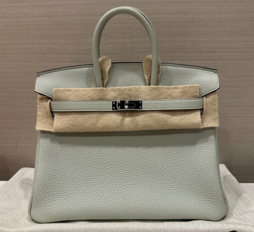 Images KOMEHYO（コメ兵）買取センターekimoなんば