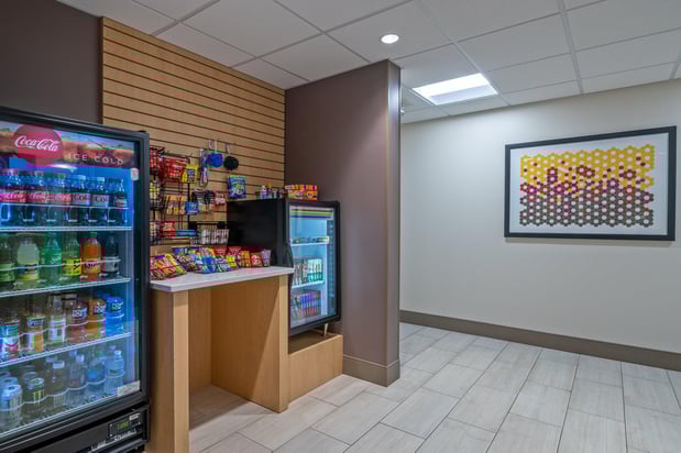 Images Holiday Inn Express & Suites Woodbridge by IHG