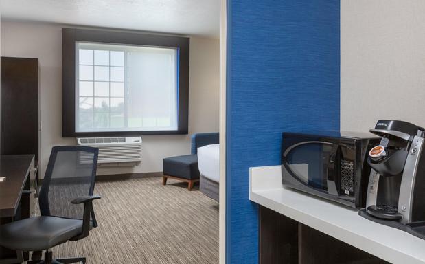 Images Holiday Inn Express & Suites Eugene Downtown - University by IHG