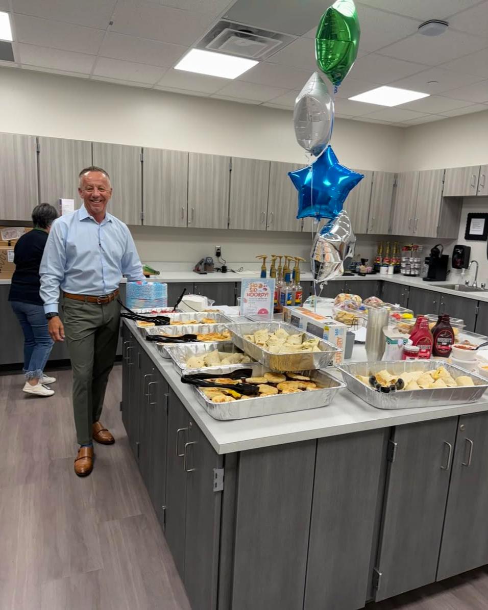 What a great way to wrap up the school year! We fed staff at Winding Oaks Elementary School on their last day. We are thankful for everything teachers and staff do for our community. Wishing everyone a fun, safe, well-deserved summer break!