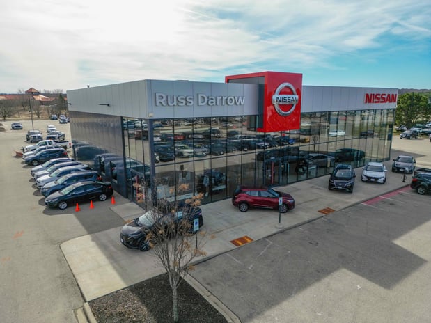 Images Russ Darrow Nissan of West Bend