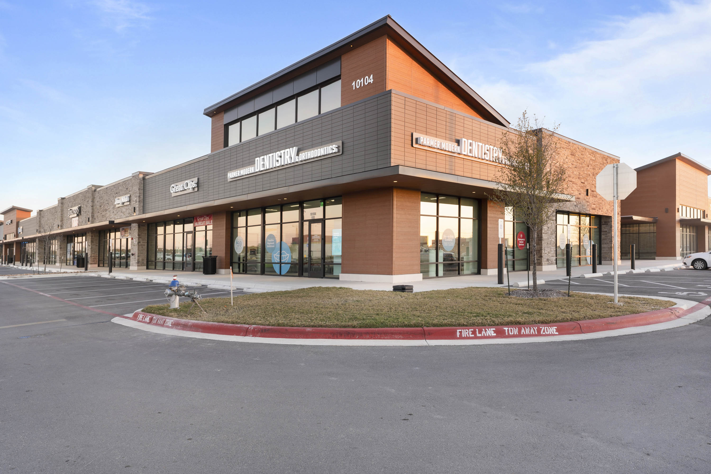 Parmer Modern Dentistry and Orthodontics Image