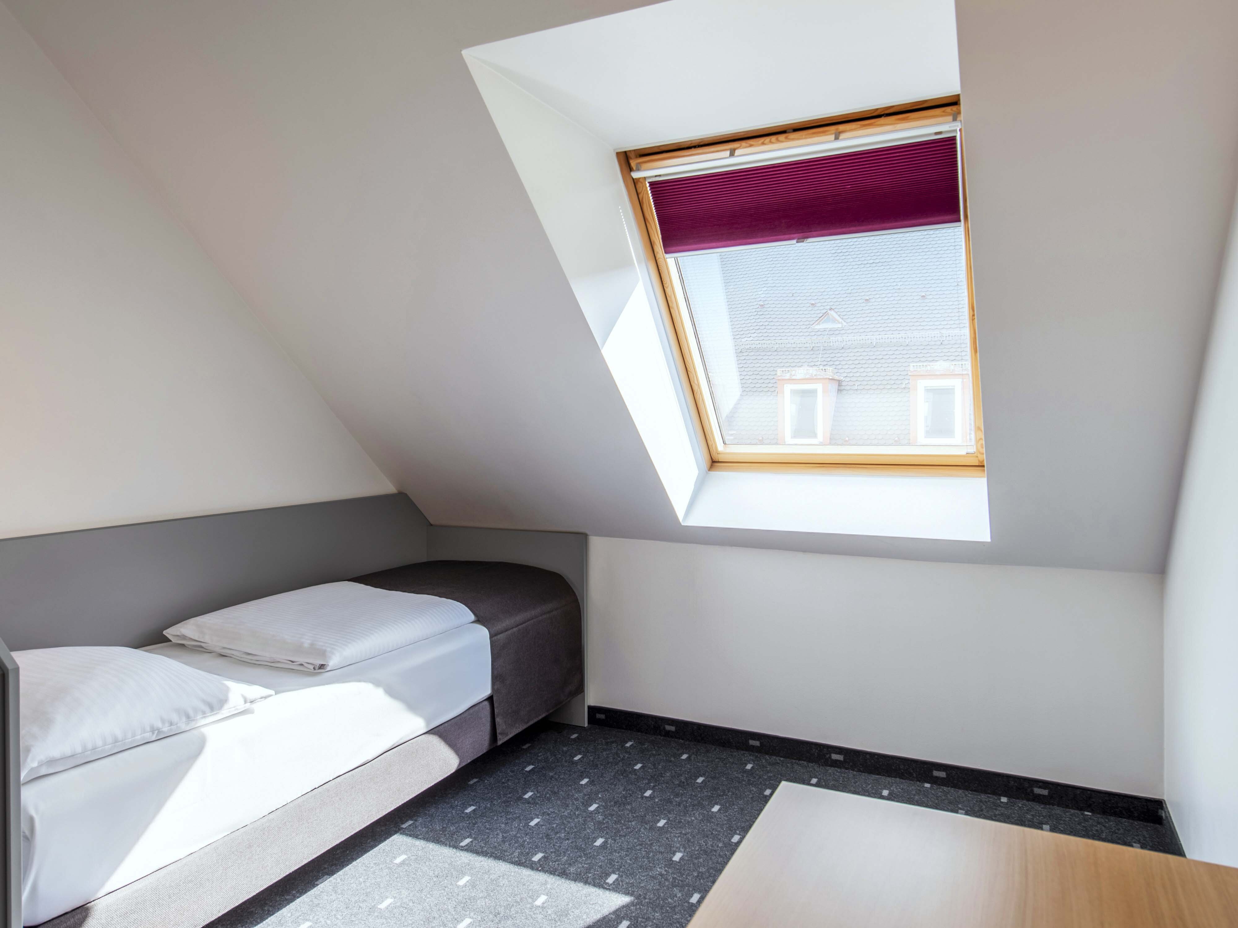 Bilder B&B HOTEL Nürnberg-City