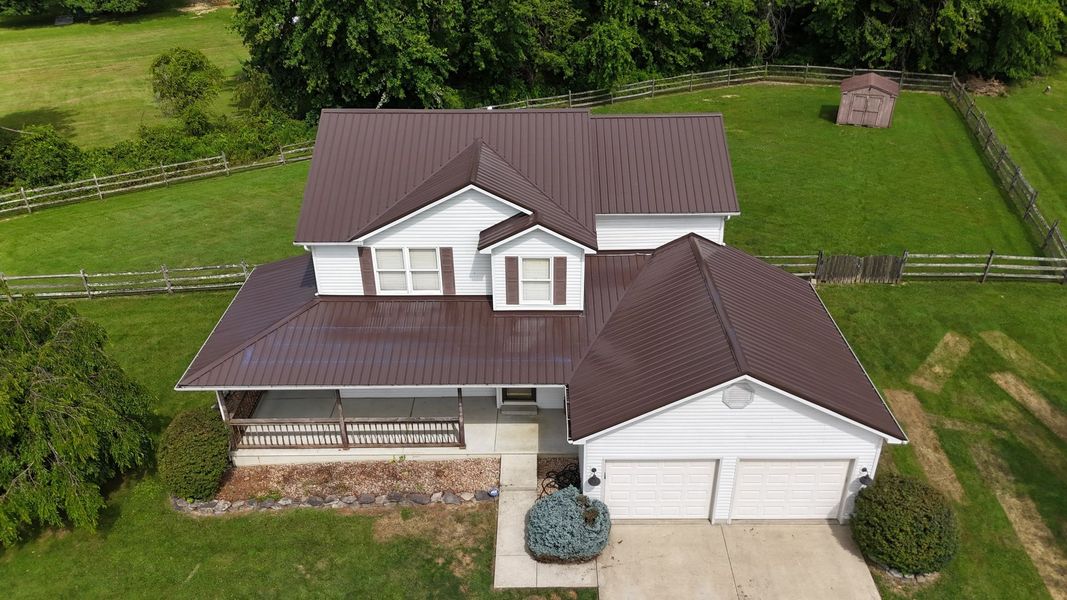 Winchester Roofing & Siding Image