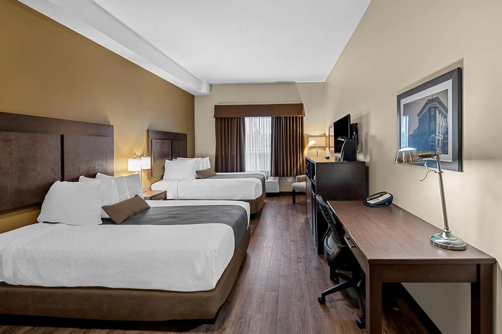 Images Best Western Plus Lacombe Inn & Suites