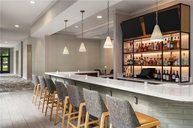 Images Hilton Garden Inn Arlington Shirlington