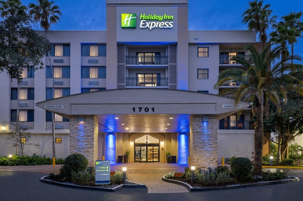 Images Holiday Inn Express & Suites Ft. Lauderdale-Plantation by IHG