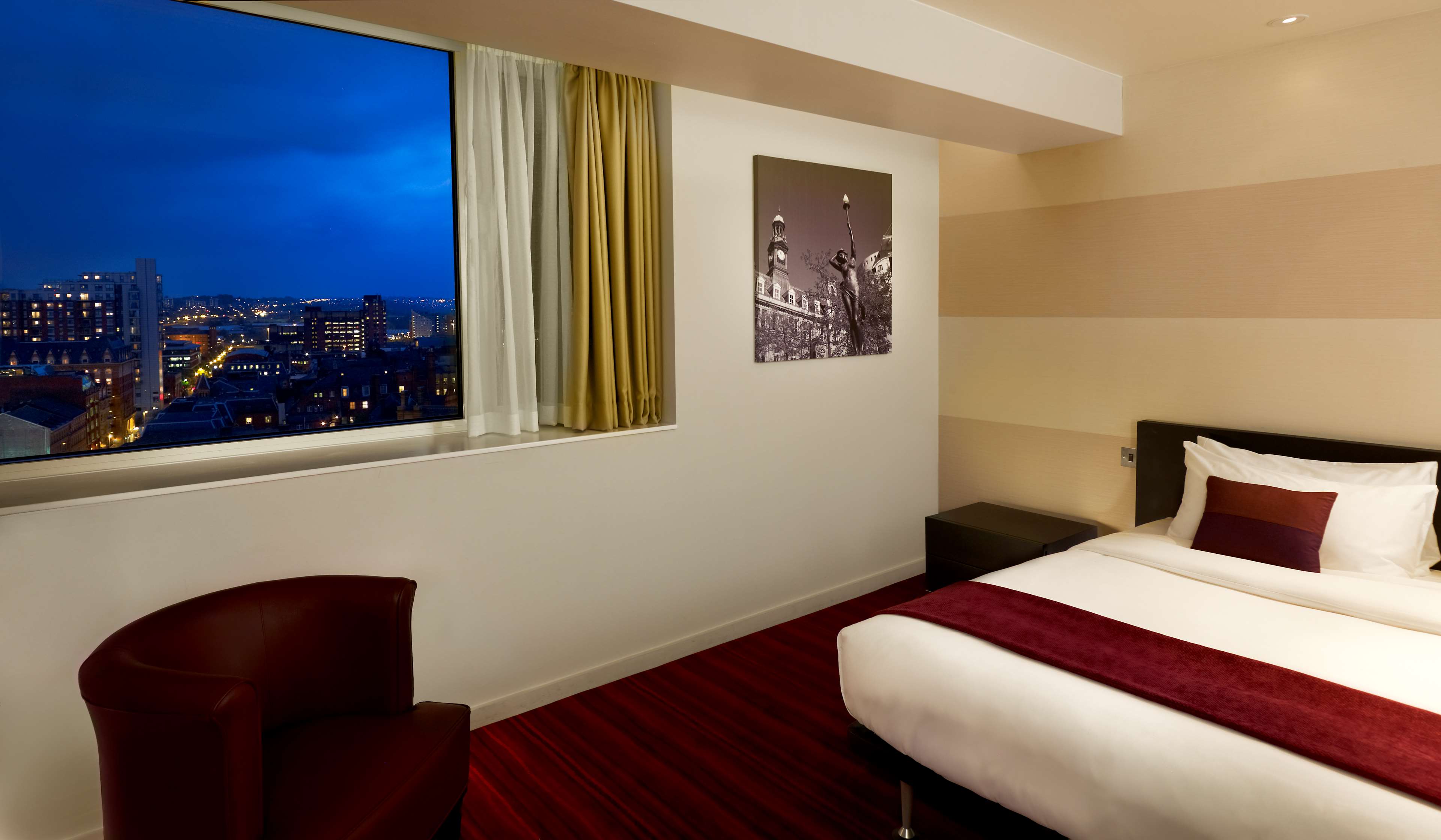 Парк отель плаза. Hotel 4 Stars in the Center of City. Best Hotel 4 Star in the Center of the City