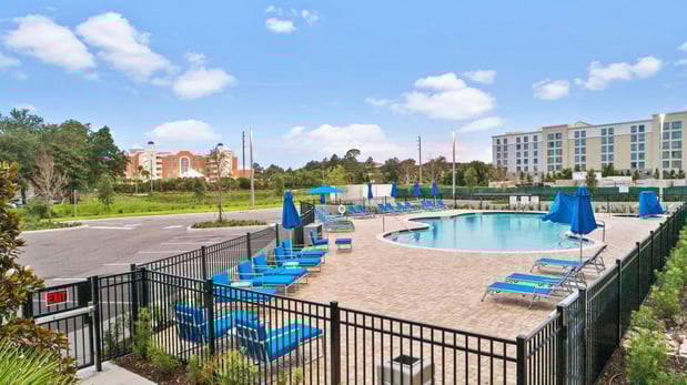 Images Holiday Inn Express & Suites Orlando - Lake Buena Vista by IHG