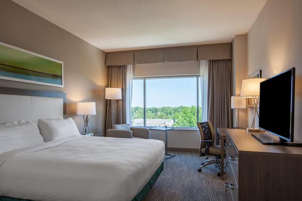 Images Holiday Inn Cleveland Clinic by IHG