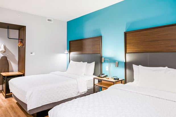 Images Tru by Hilton Midland