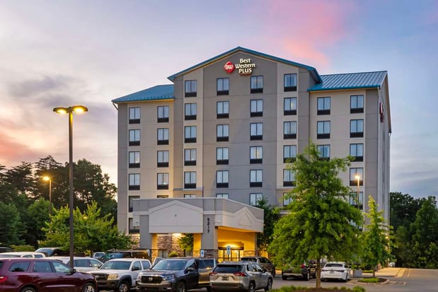 Images Best Western Plus Thornburg Inn & Suites