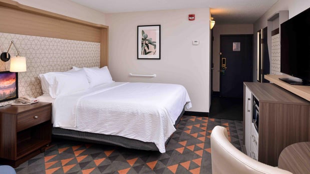 Images Holiday Inn Great Falls-Convention Center by IHG