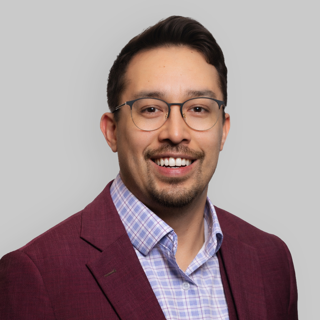 Headshot of Darren Chia, a wealth advisor at Chase