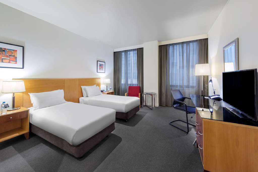 Images Radisson Hotel on Flagstaff Gardens Melbourne