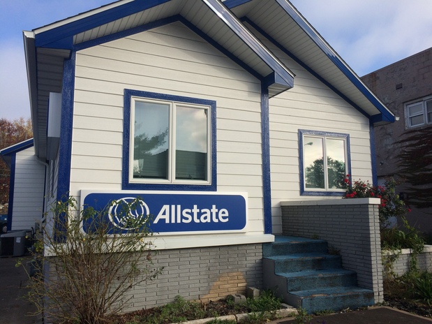 Images Derek Newton: Allstate Insurance