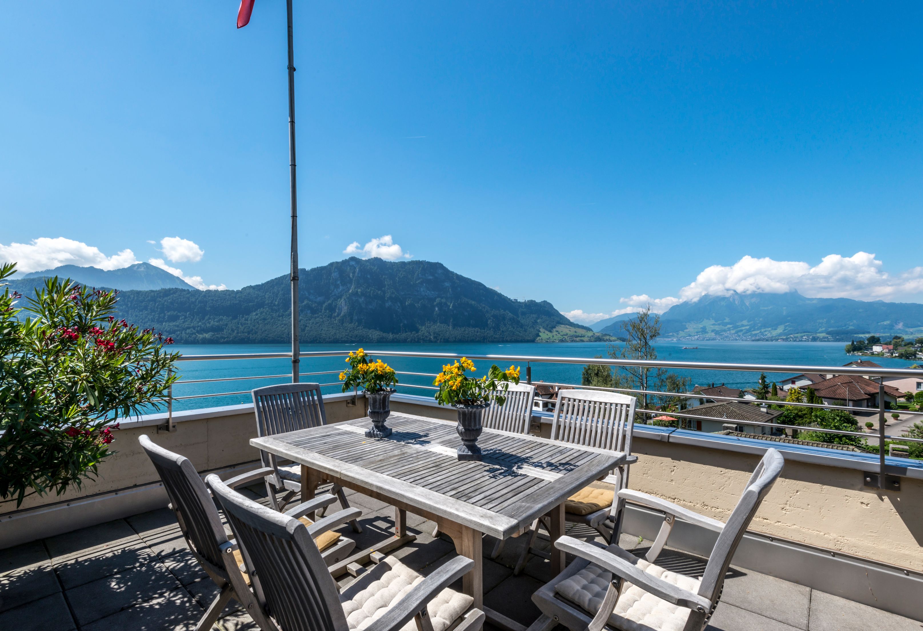 Kurhaus Seeblick AG, Baumenweg 20 in Weggis