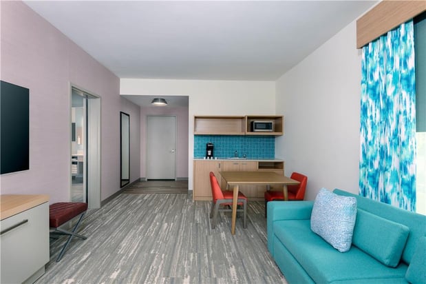 Images Hilton Garden Inn Cape Canaveral near Cocoa Beach