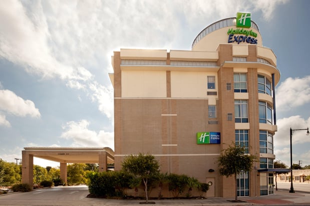Images Holiday Inn Express & Suites San Antonio Rivercenter Area by IHG